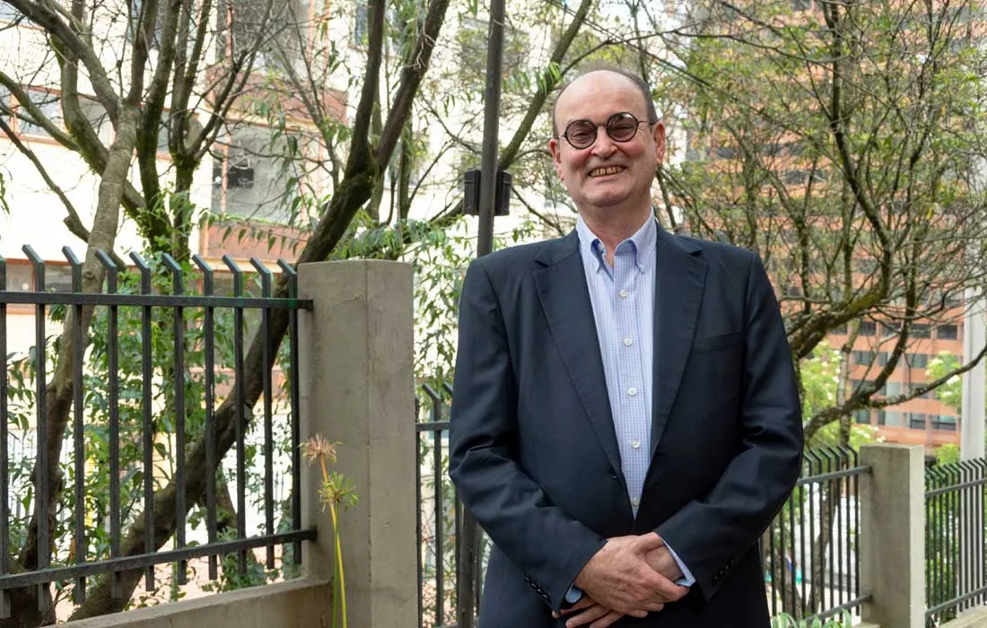 Así es Vicente Durán Casas, el nuevo rector de la Javeriana Cali