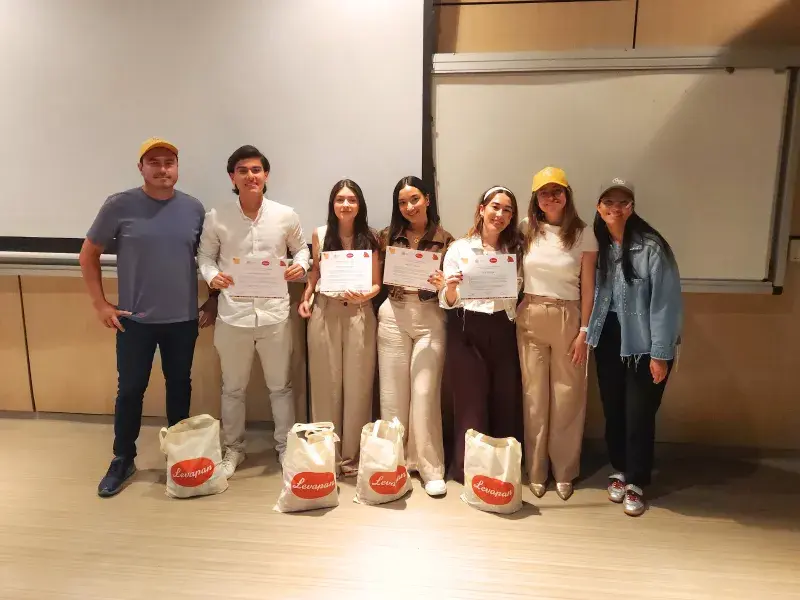 Javerianos diseñan estrategia de mercadeo para Levapan y su campaña nacional Pan Con Fe