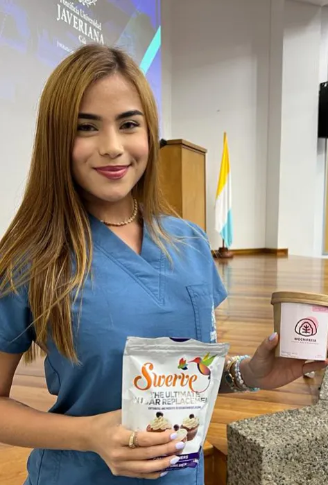 Estudiantes de Nutrición y Dietética sorprendieron con sus propuestas alimentarias en el Encuentro de Trabajos Finales Estudiantes de Nutrición y Dietética sorprendieron con sus propuestas alimentarias en el Encuentro de Trabajos Finales