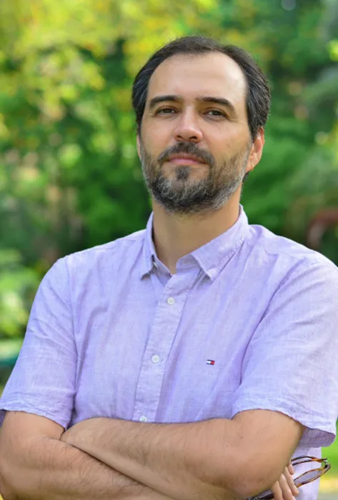 Arquitecturas cimarronas, la investigación que Gustavo Arteaga presentó en evento internacional